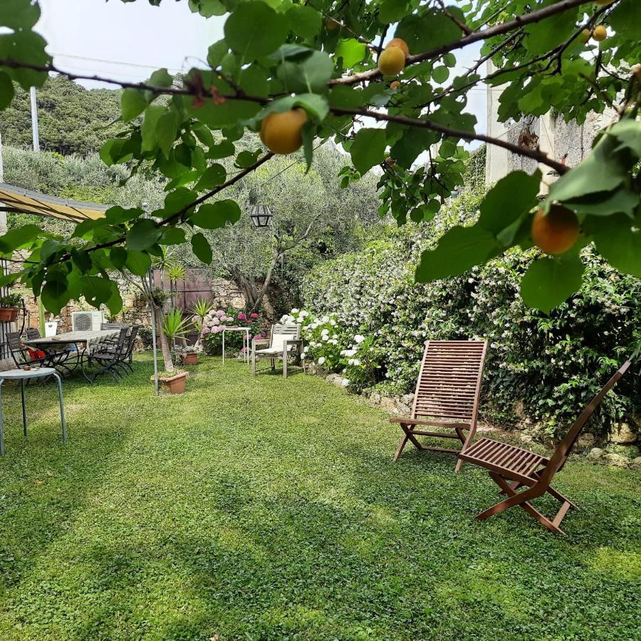 Casa Olivia Lacrema Finale Ligure Eksteriør bilde
